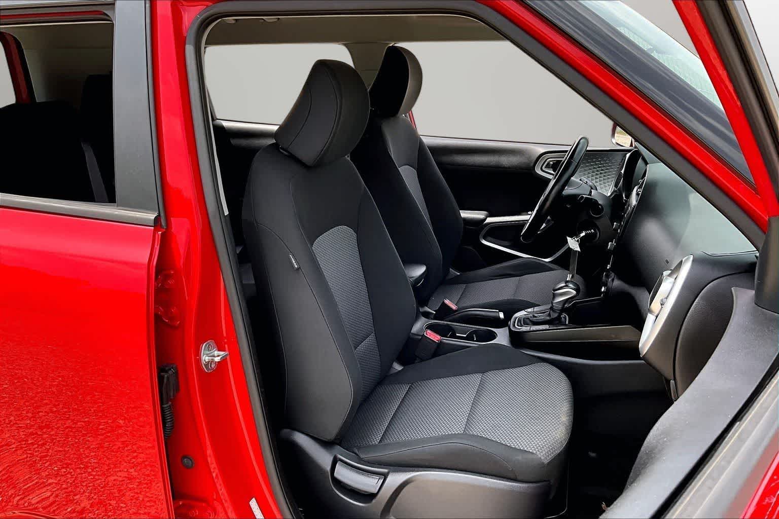 Thumbnail: 2020 Kia Soul - 7