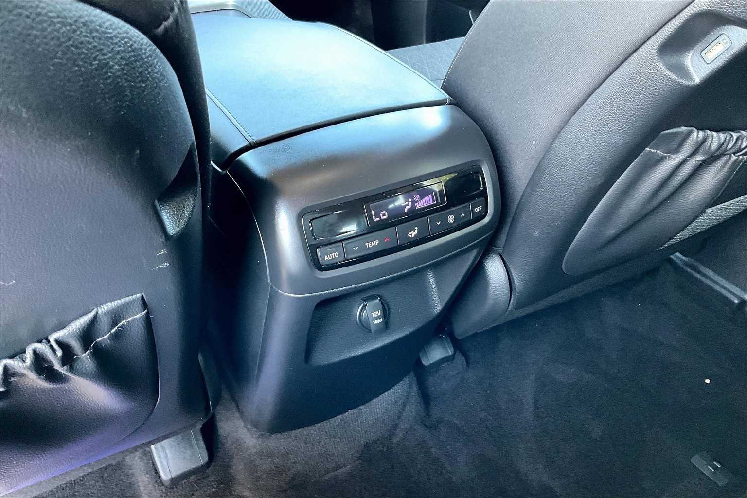 Thumbnail: 2022 Hyundai Palisade - 24