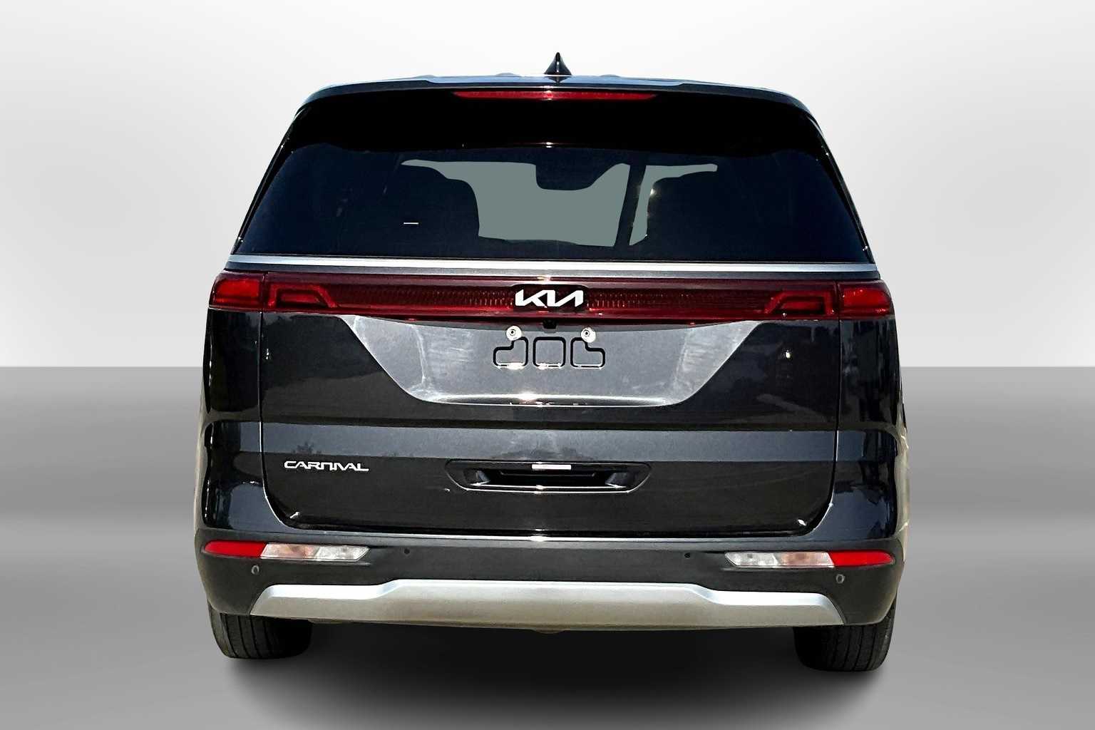 Thumbnail: 2024 Kia Carnival - 4
