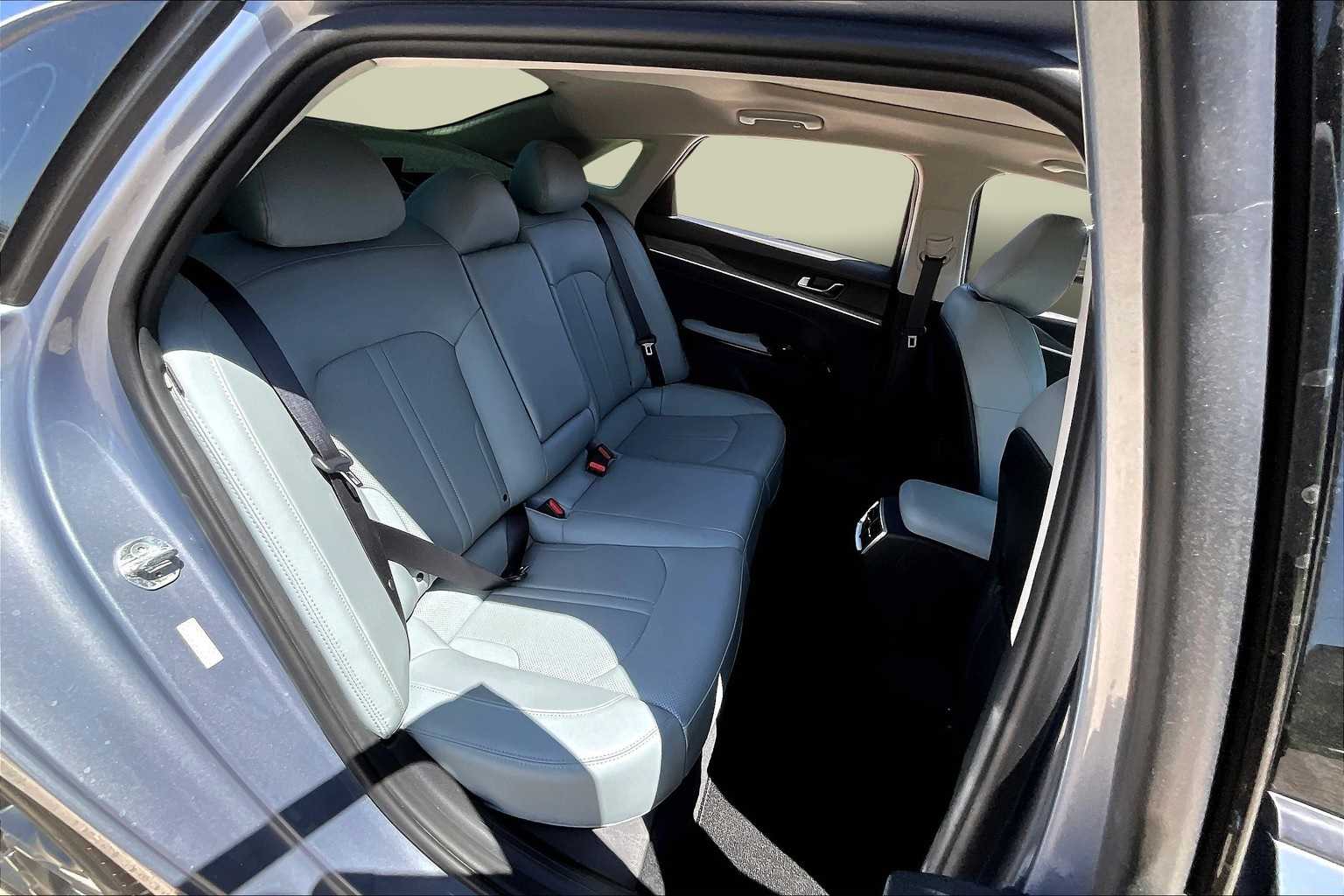 Thumbnail: 2023 Kia K5 - 28