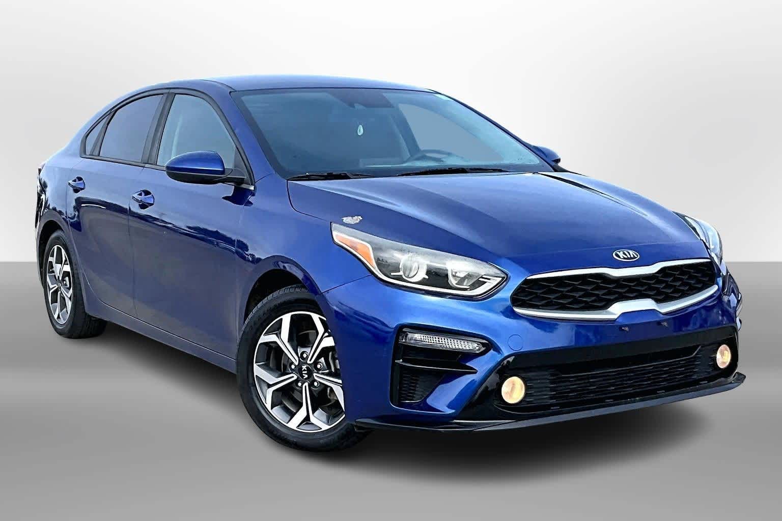 Thumbnail: 2019 Kia Forte - 9