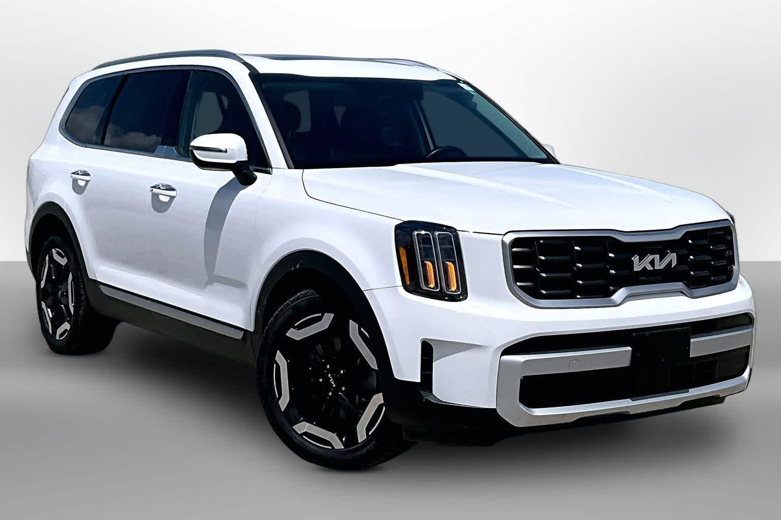 Thumbnail: 2024 Kia Telluride - 10
