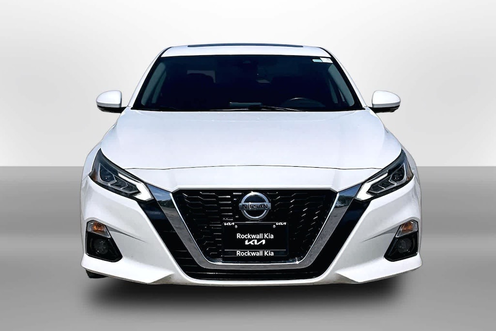 Used 2020 Nissan Altima 2.0 Platinum Sedan