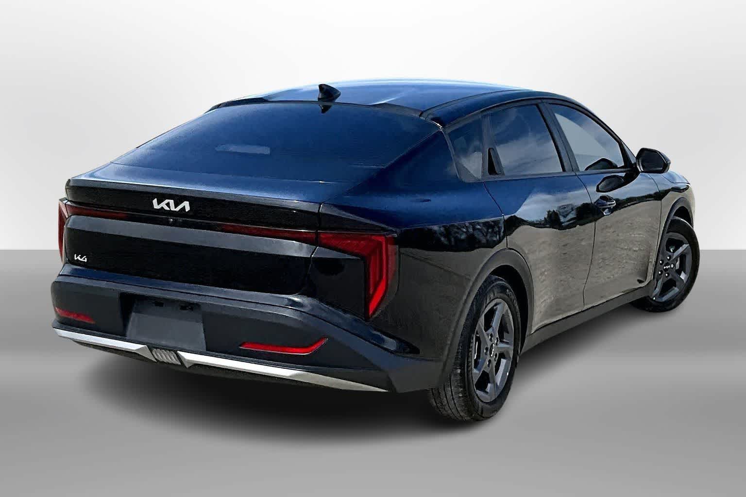 Thumbnail: 2025 Kia K4 - 2