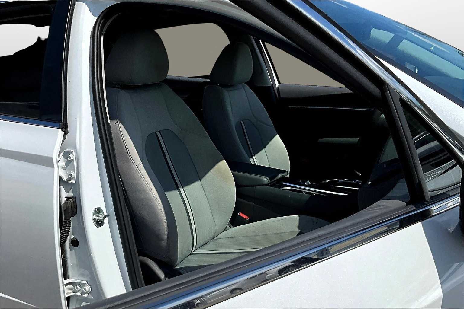 Thumbnail: 2020 Hyundai Sonata - 7