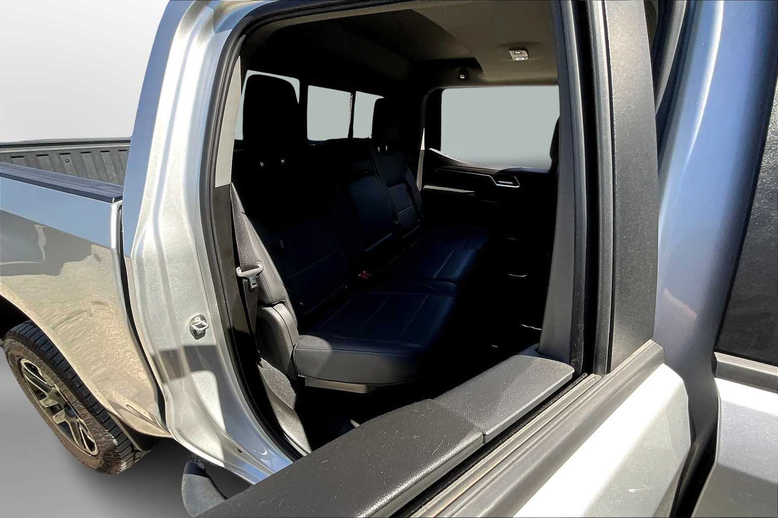 Thumbnail: 2022 Chevrolet Silverado 1500 - 28