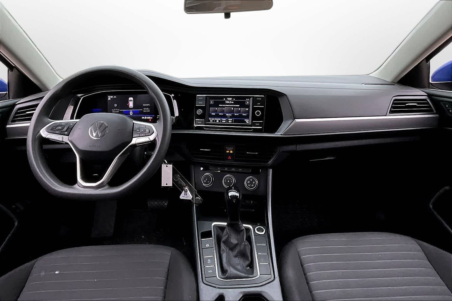 Thumbnail: 2022 Volkswagen Jetta - 14