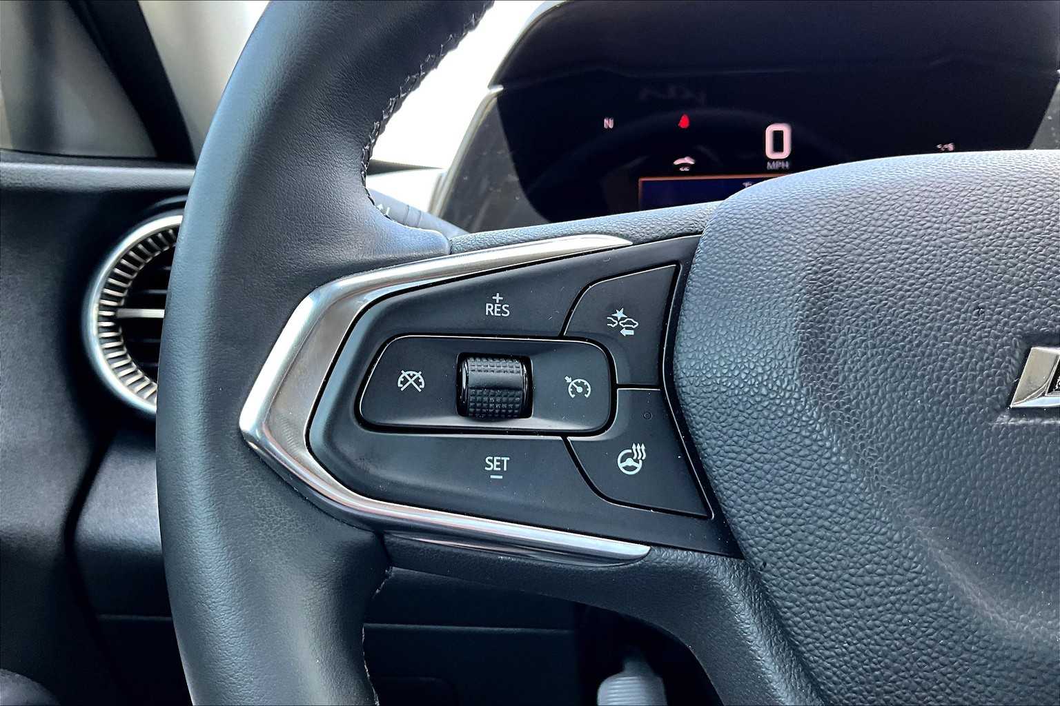 Thumbnail: 2024 Chevrolet Trax - 19