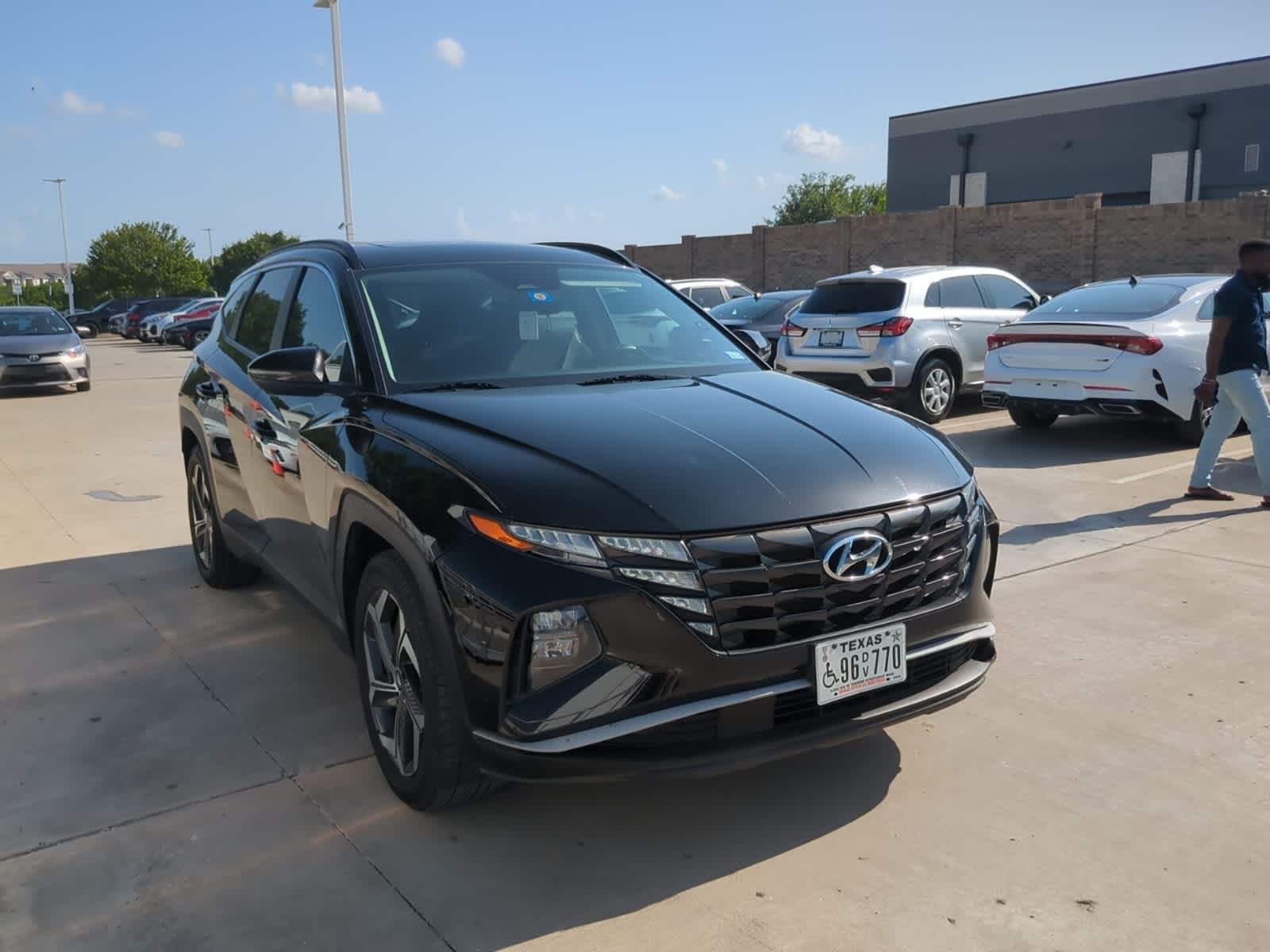 Thumbnail: 2022 Hyundai Tucson - 3