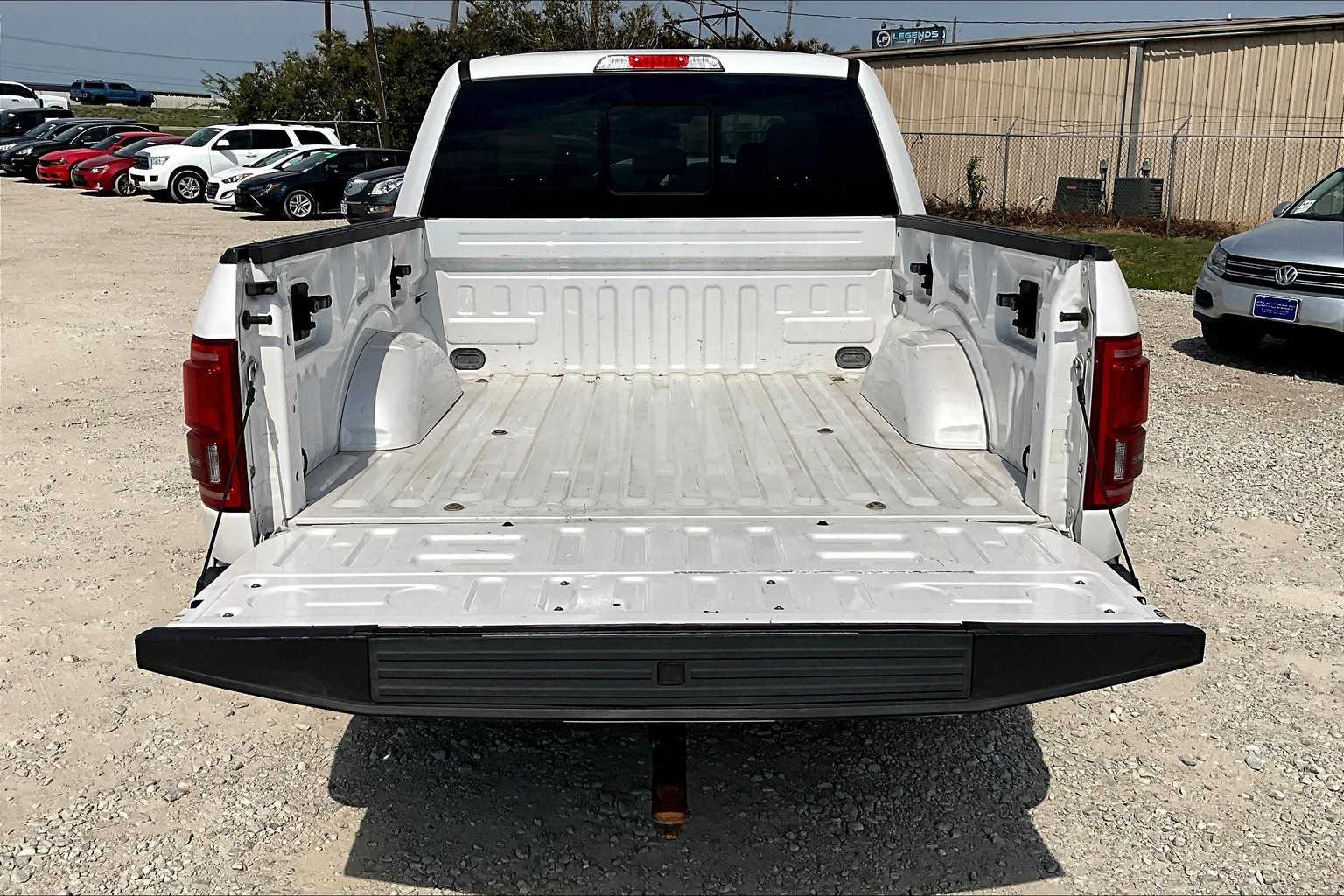 Thumbnail: 2016 Ford F-150 - 29
