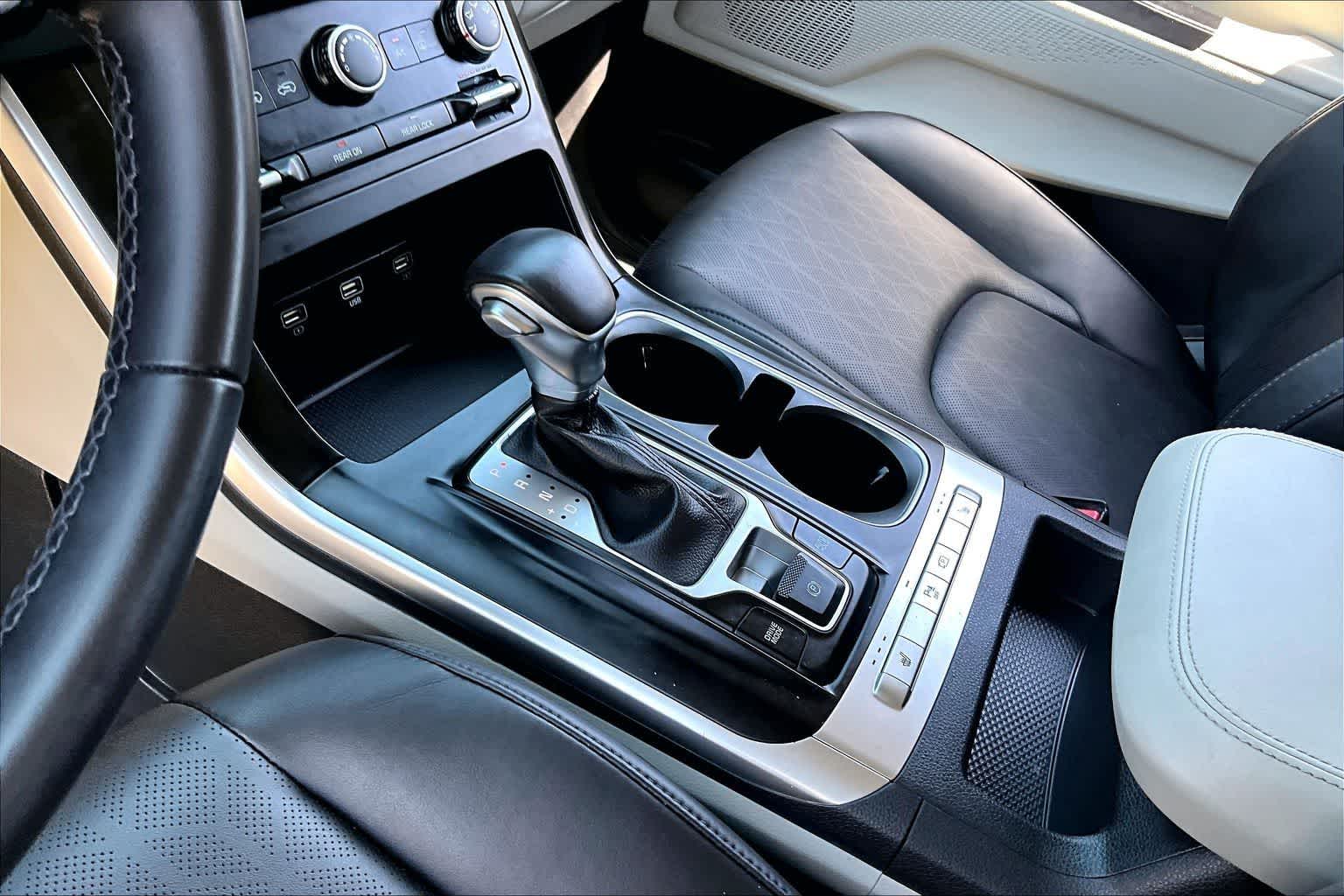 Thumbnail: 2024 Kia Carnival - 12