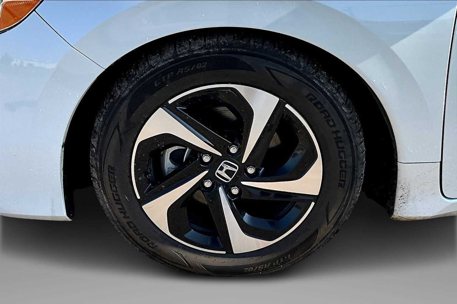Thumbnail: 2021 Honda Insight - 8