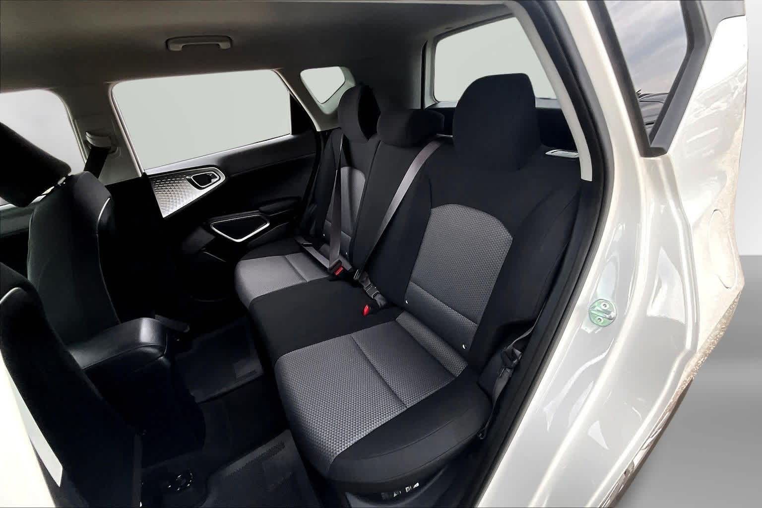 Thumbnail: 2023 Kia Soul - 26