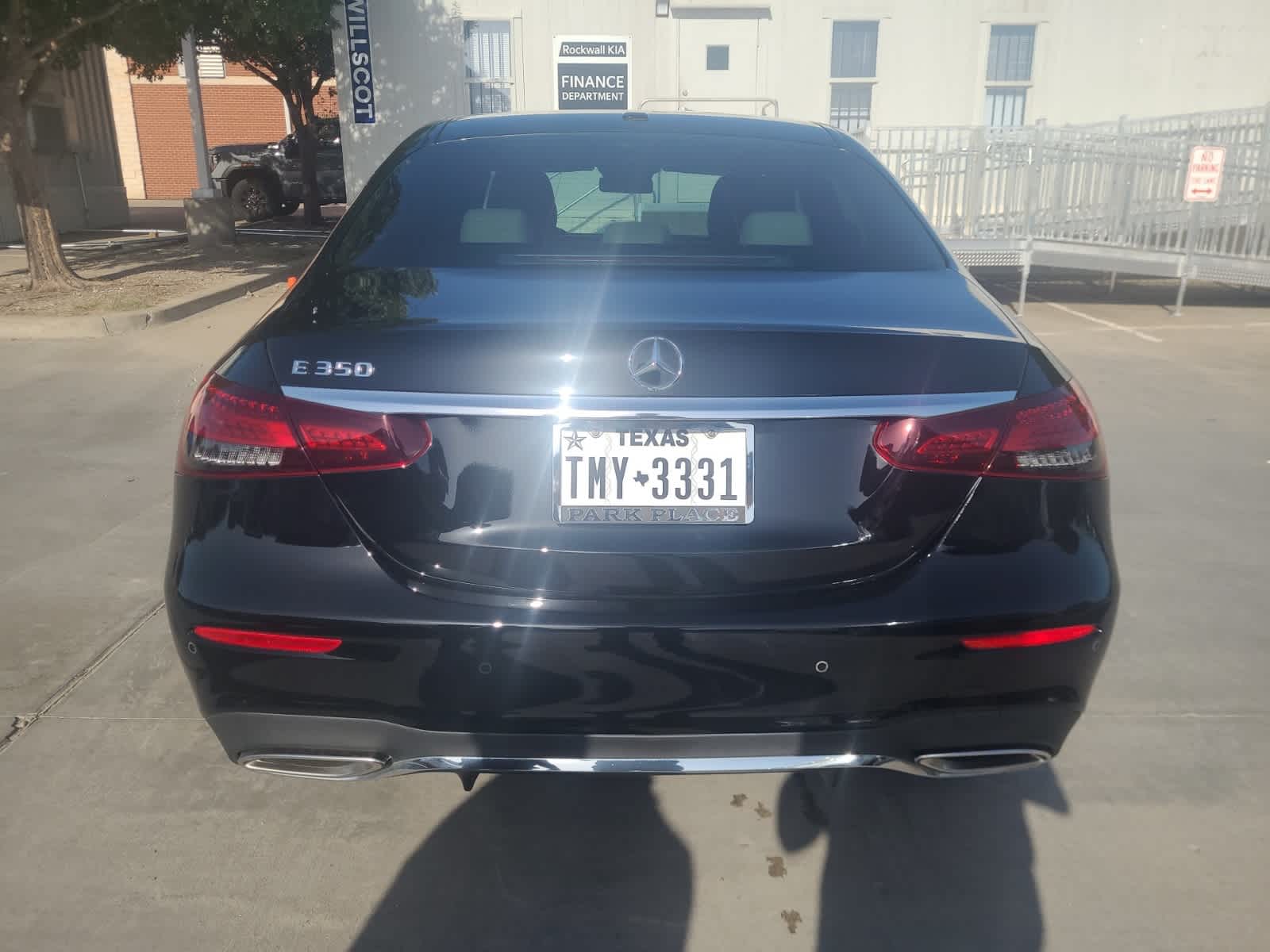 Thumbnail: 2022 Mercedes-Benz E-Class - 6
