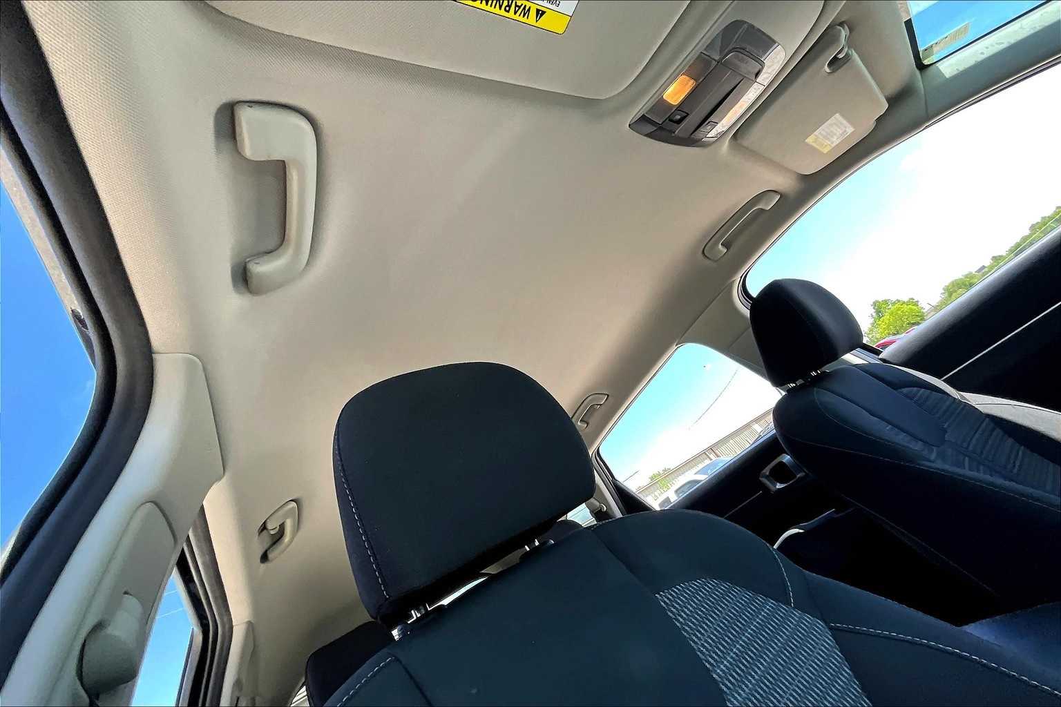 Thumbnail: 2022 Kia Sorento - 15