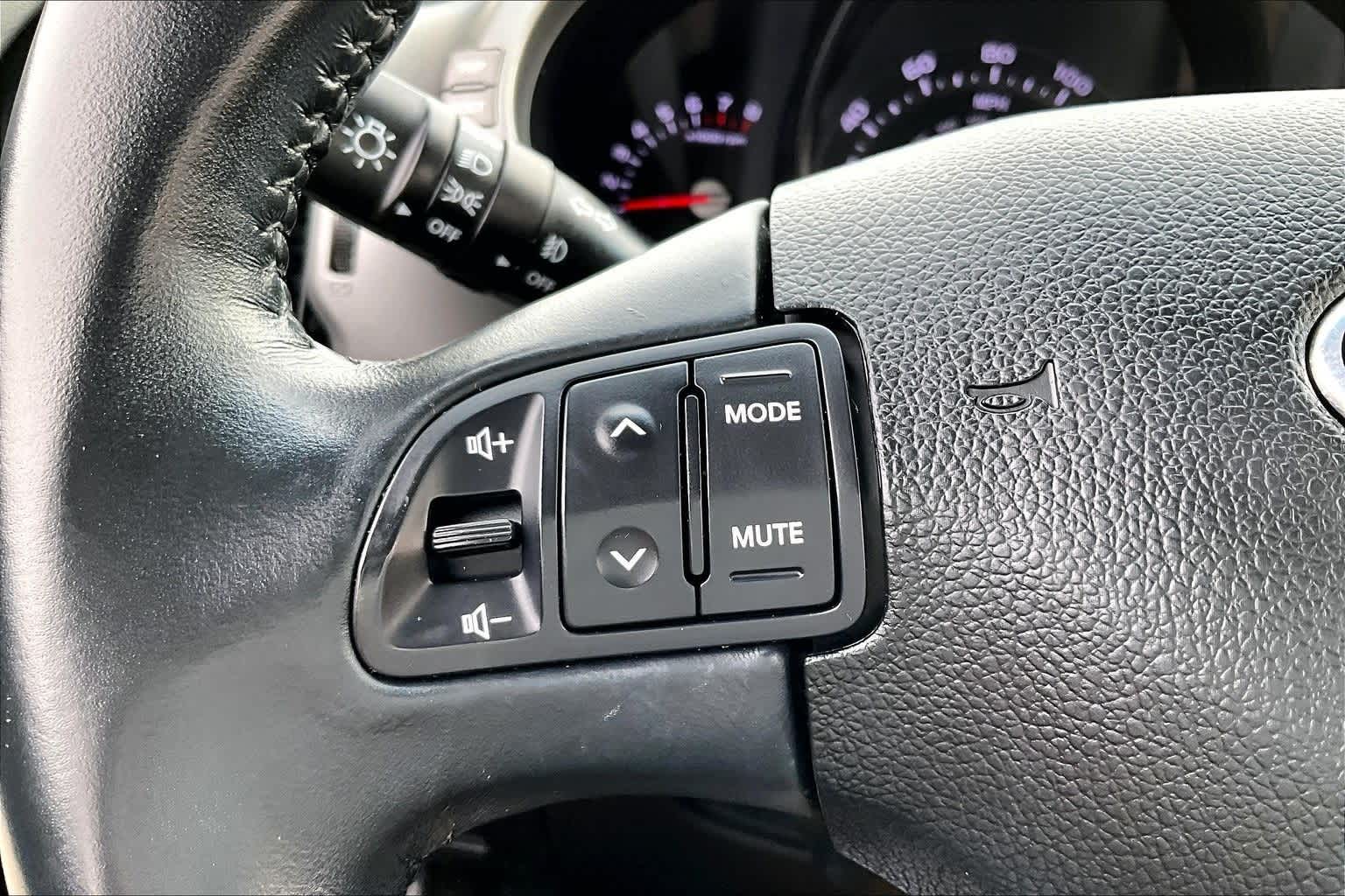 Thumbnail: 2015 Kia Sportage - 19