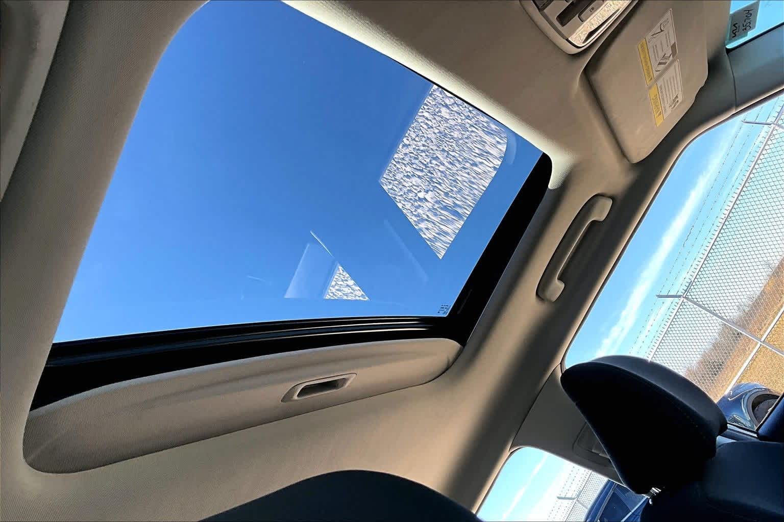 Thumbnail: 2023 Kia Soul - 16