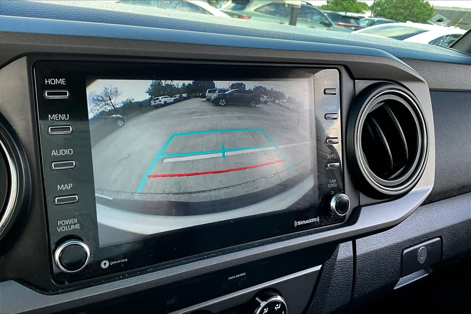 Thumbnail: 2020 Toyota Tacoma - 20