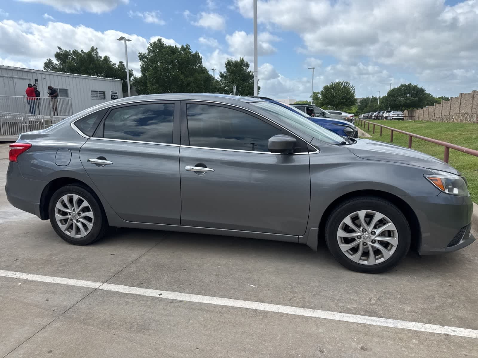 Thumbnail: 2019 Nissan Sentra - 3