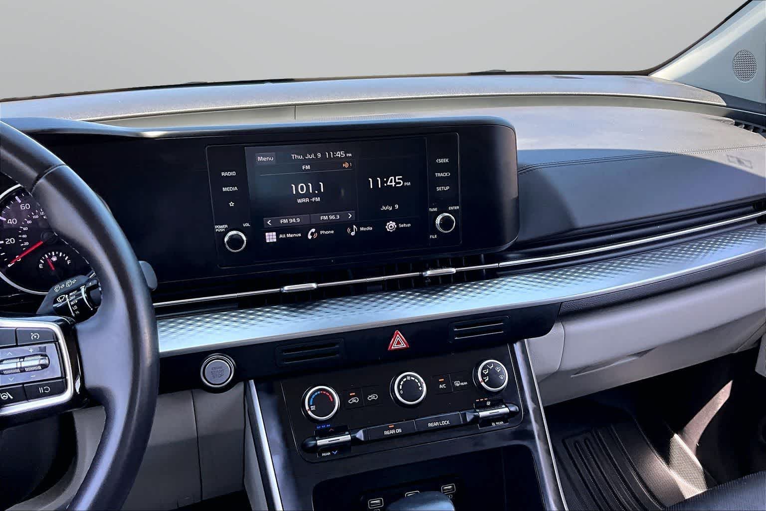 Thumbnail: 2024 Kia Carnival - 5