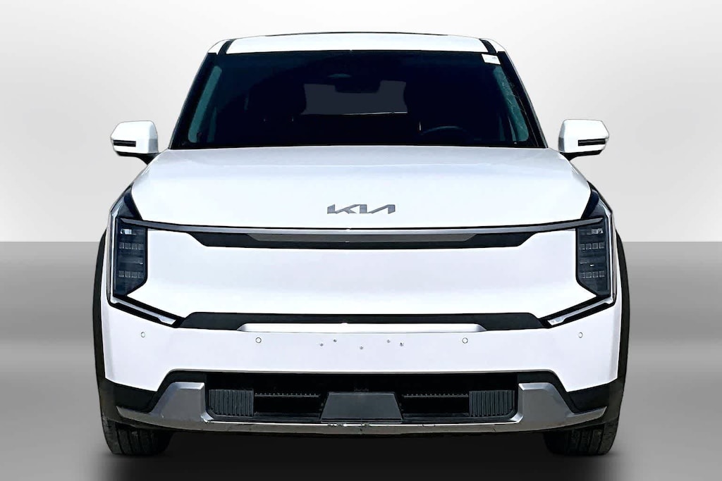 Certified 2026 Kia EV9 Light Long Range SUV