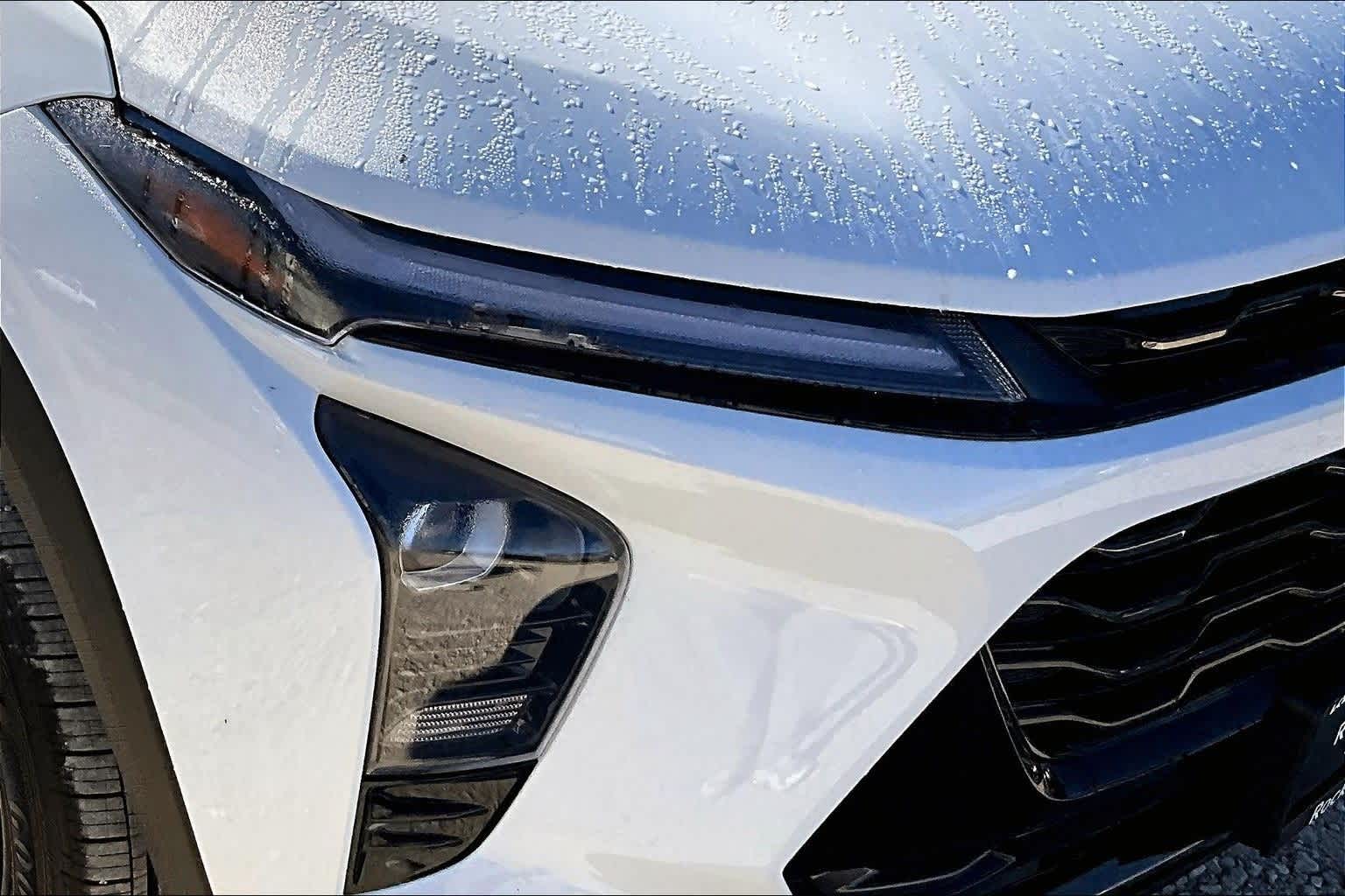 Thumbnail: 2025 Chevrolet Trax - 30