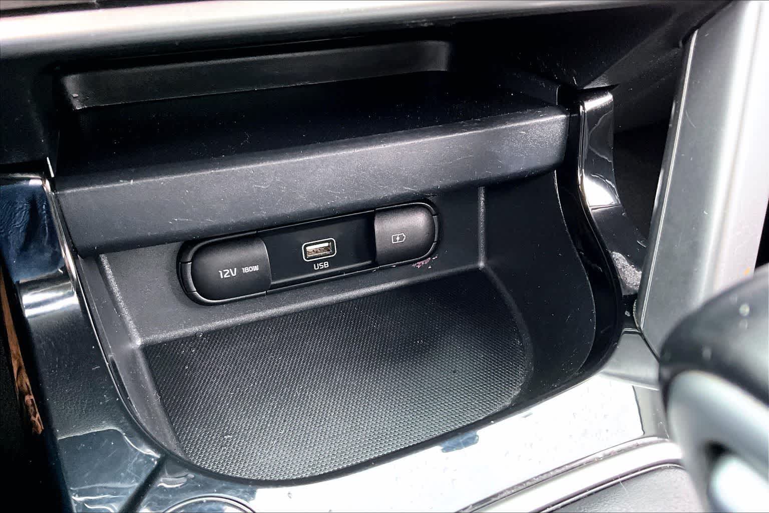 Thumbnail: 2023 Kia Seltos - 21