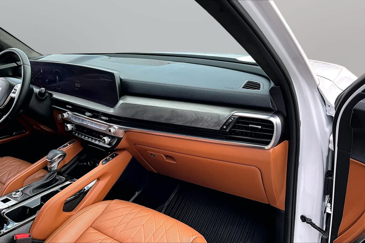 Thumbnail: 2025 Kia Telluride - 14