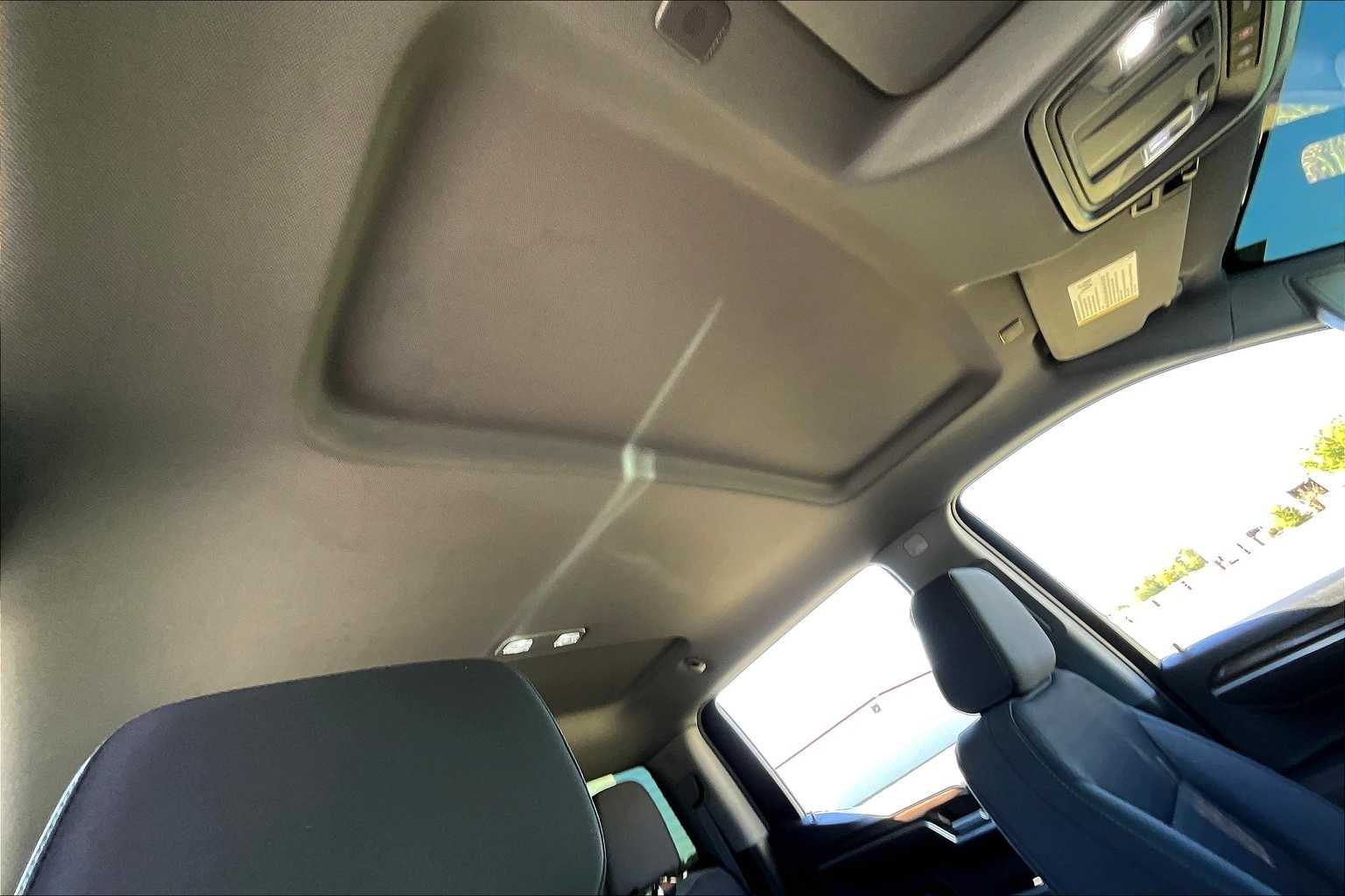 Thumbnail: 2023 Chevrolet Silverado 1500 - 16