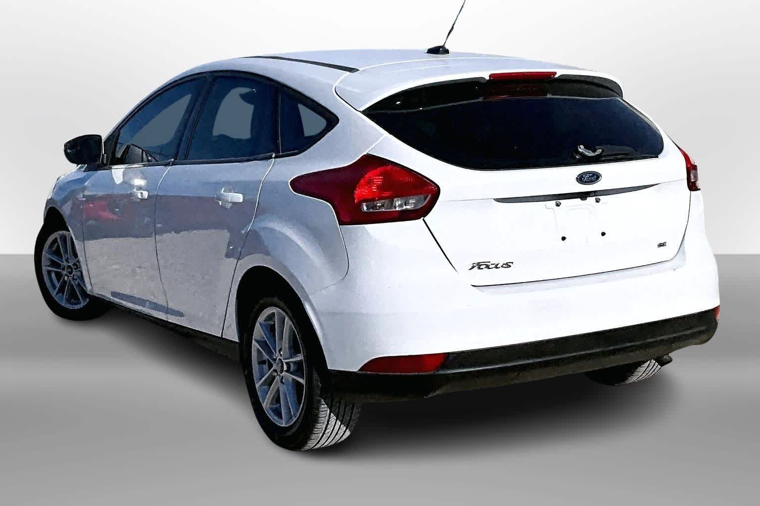 Thumbnail: 2017 Ford Focus - 11