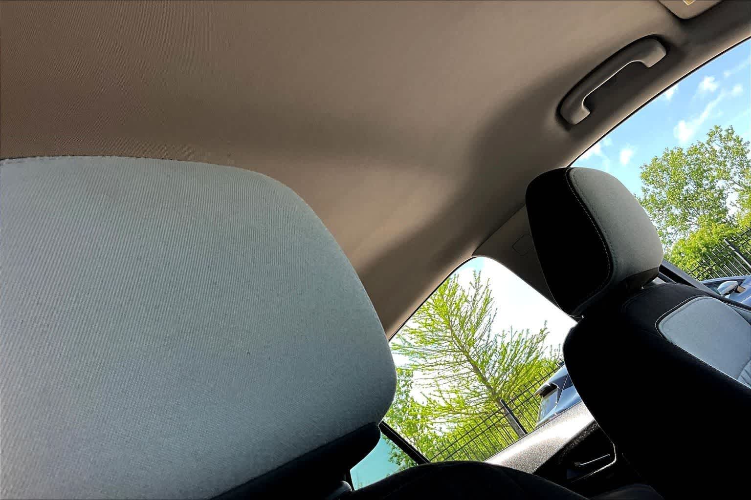 Thumbnail: 2018 Chevrolet Equinox - 16