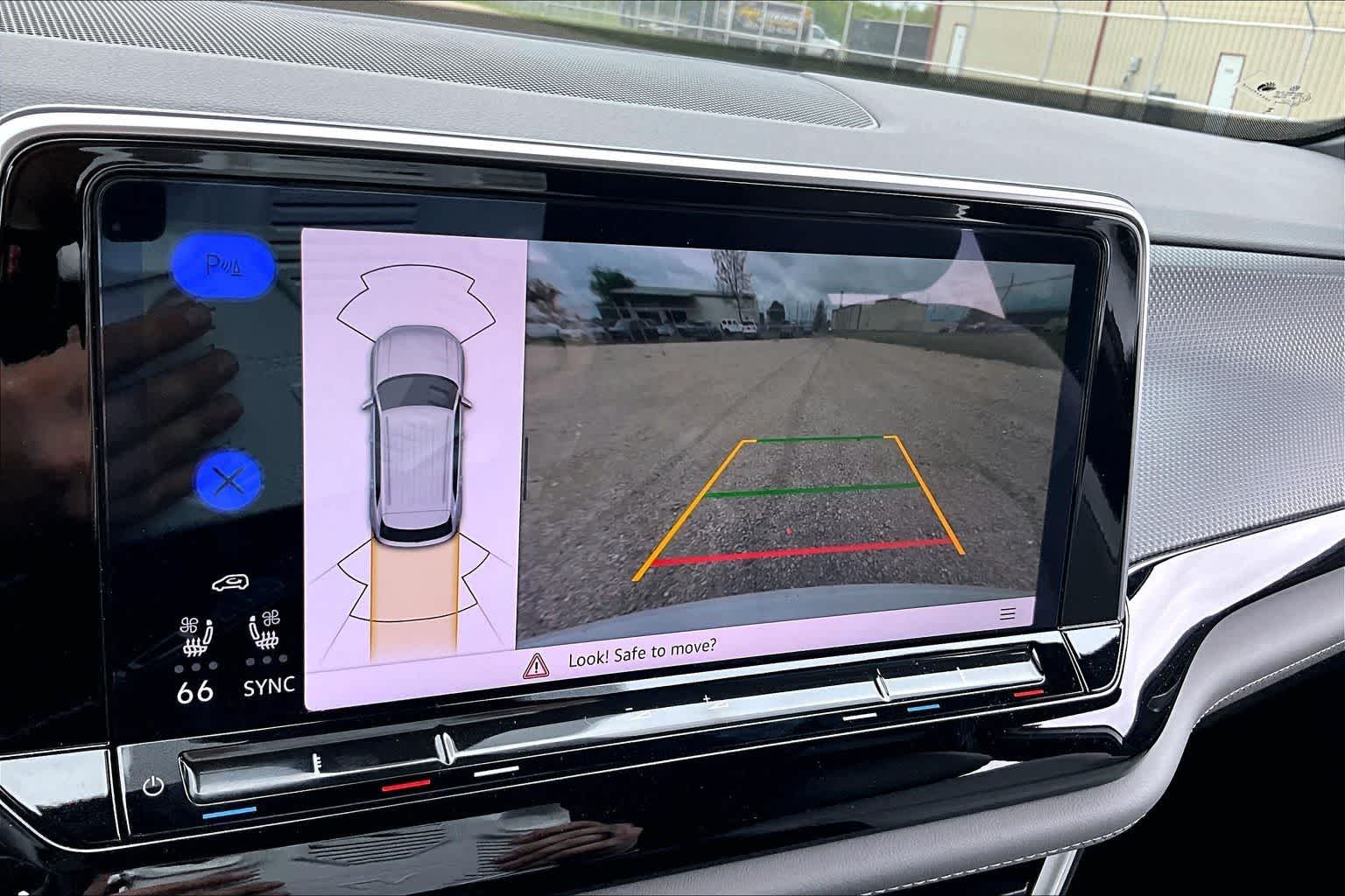 Thumbnail: 2024 Volkswagen Atlas - 20