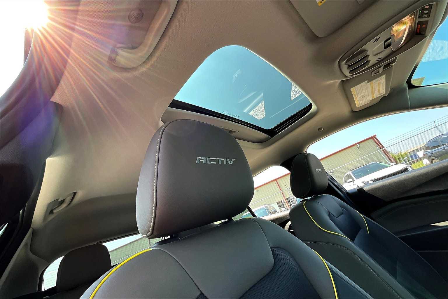 Thumbnail: 2024 Chevrolet Trax - 16