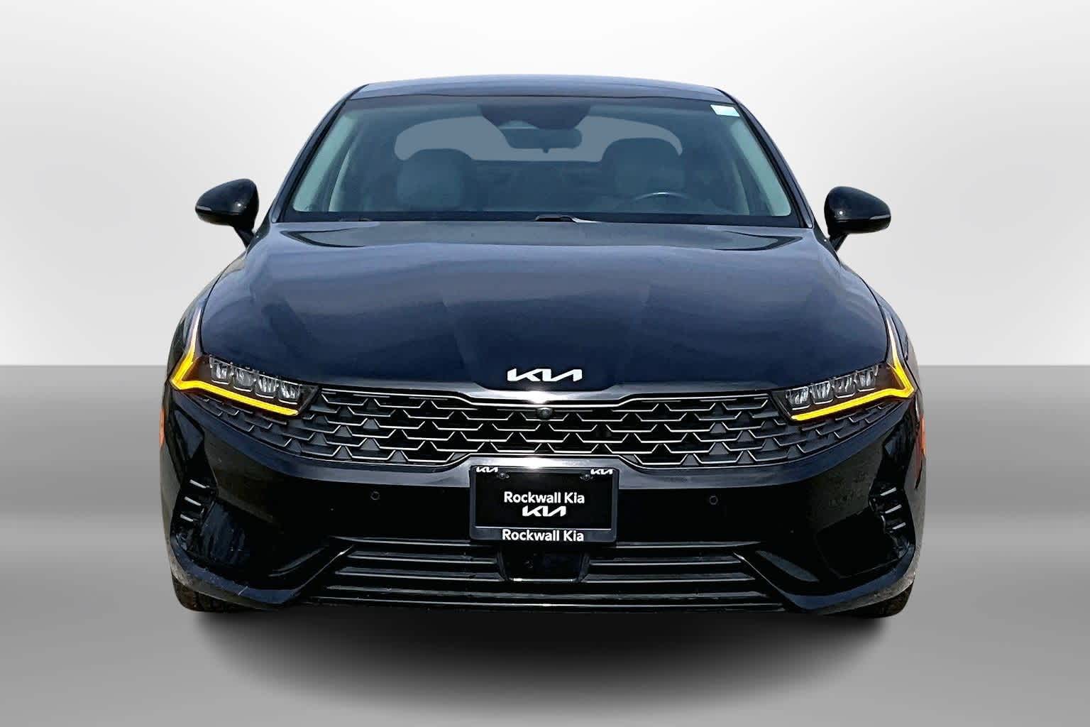 Thumbnail: 2022 Kia K5 - 3