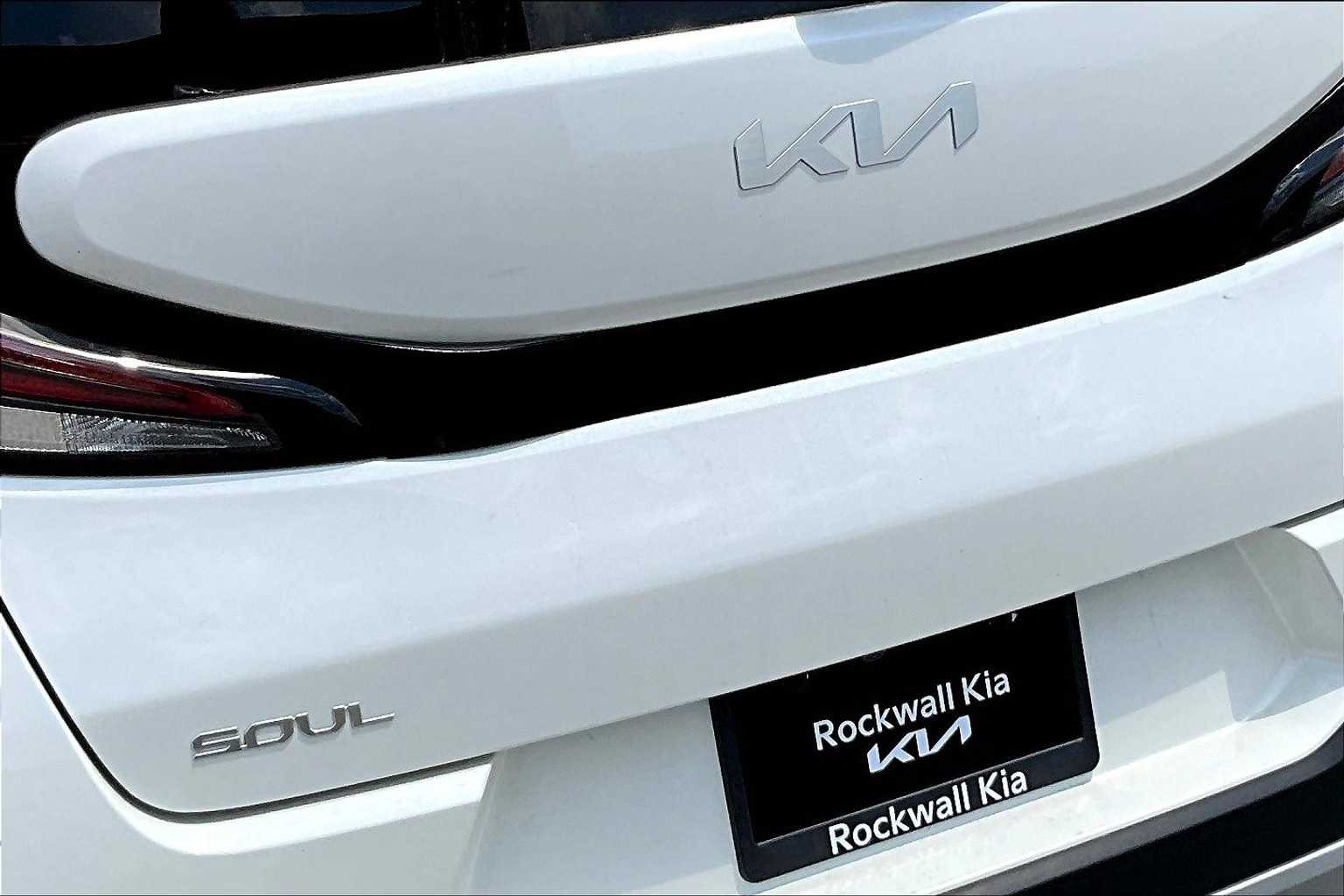 Thumbnail: 2023 Kia Soul - 31