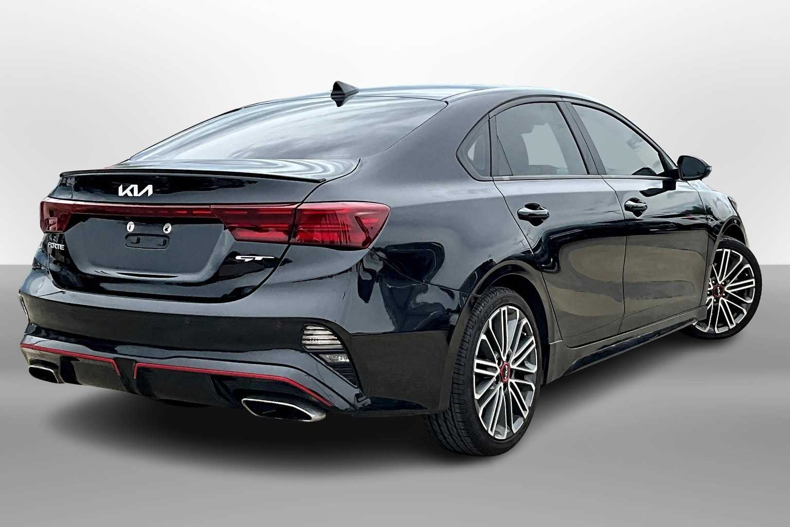 2022 Kia Forte GT 2