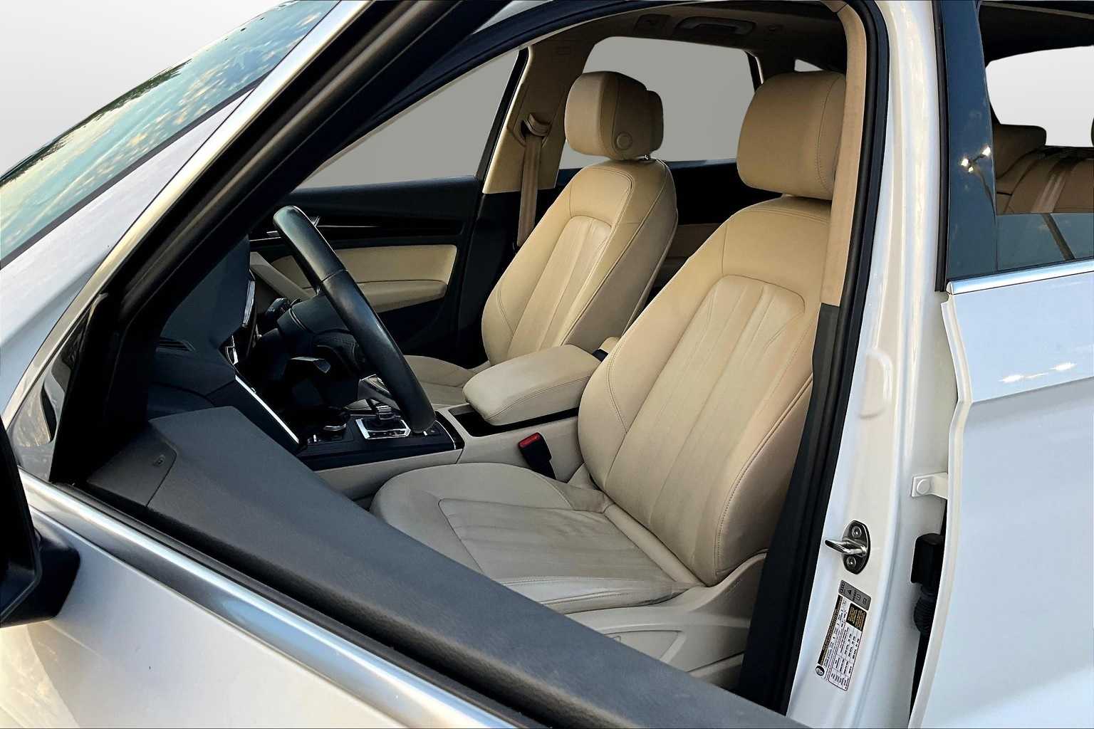 Thumbnail: 2019 Audi Q5 - 26