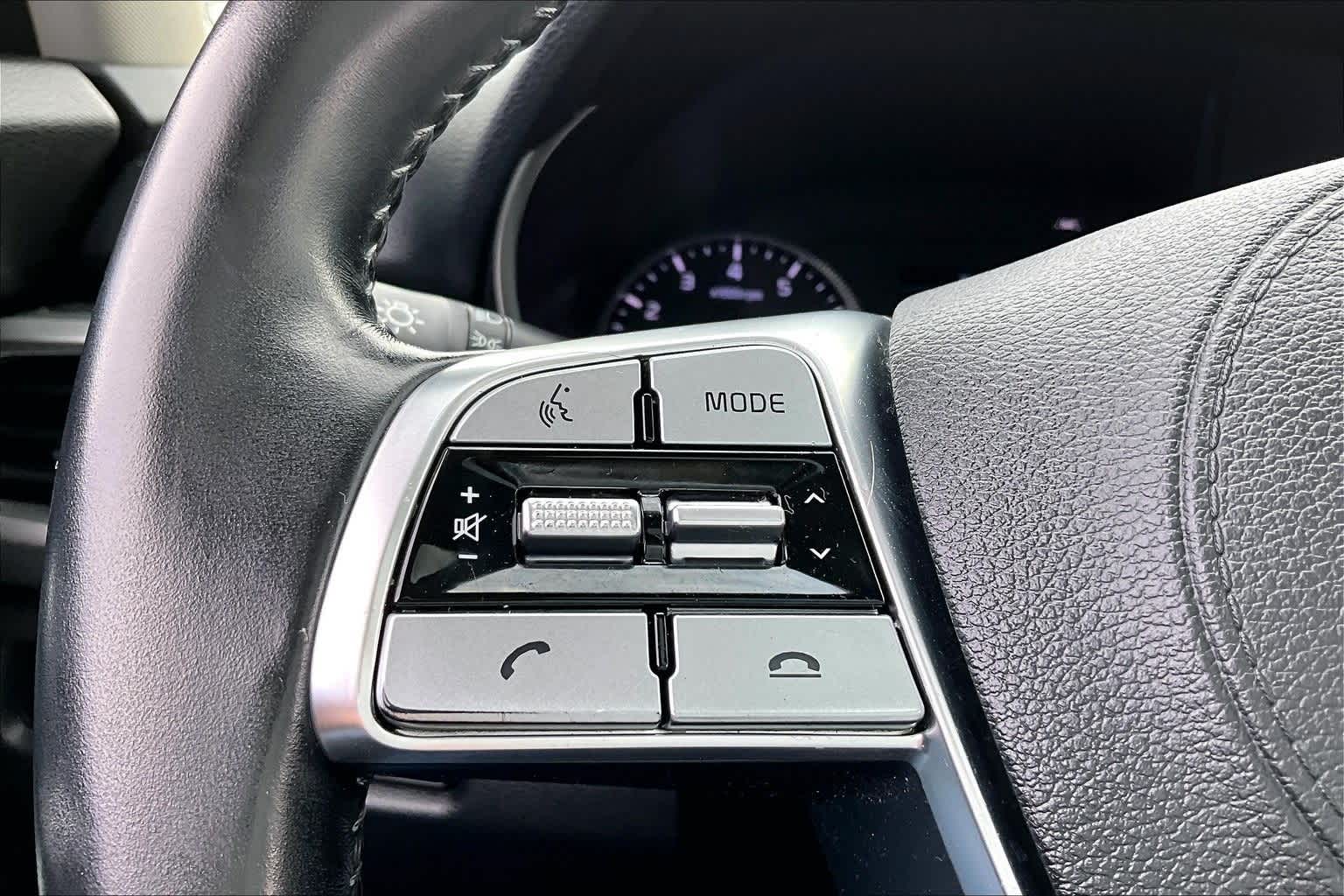 Thumbnail: 2021 Kia Telluride - 19