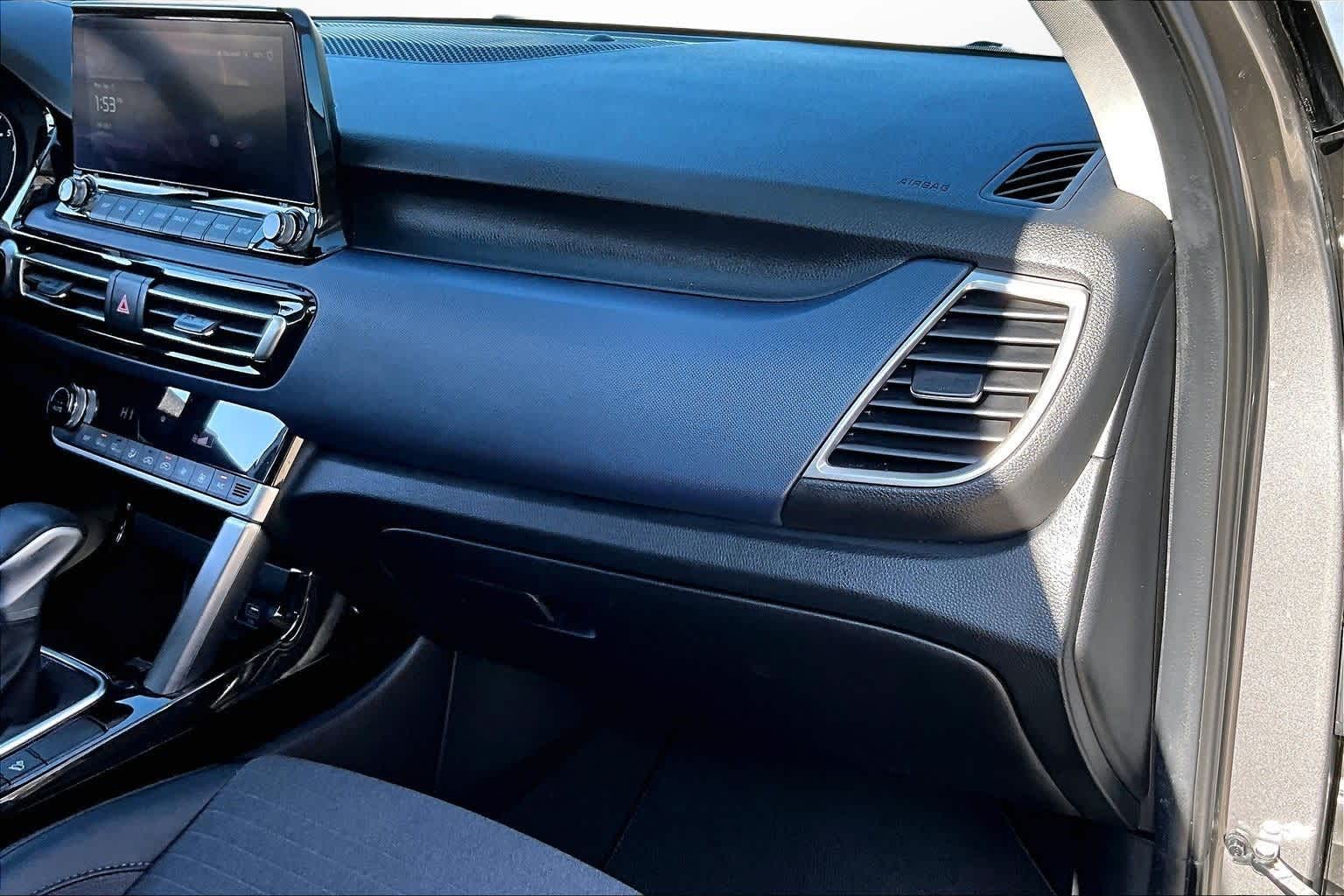 Thumbnail: 2023 Kia Seltos - 15