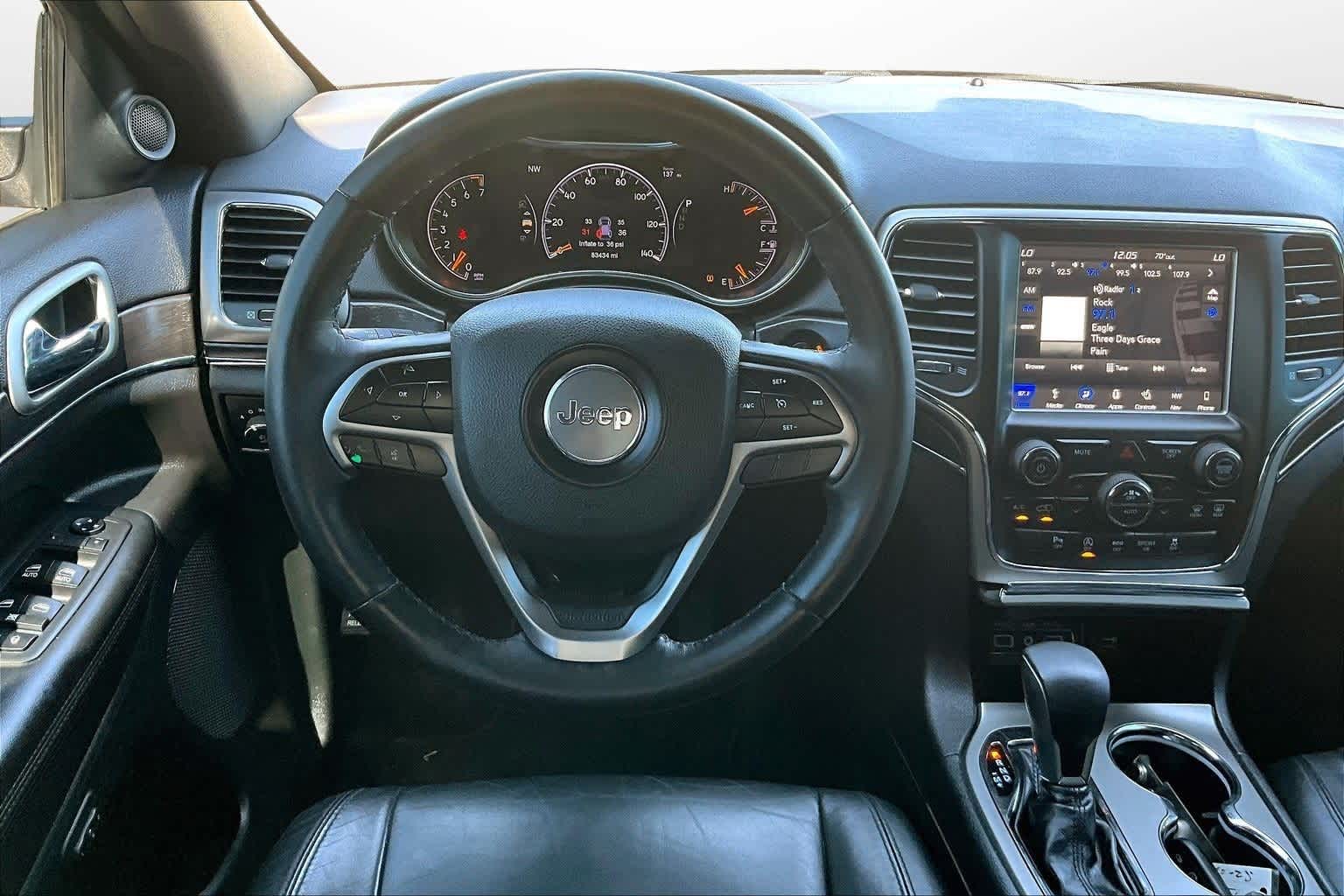 Thumbnail: 2018 Jeep Grand Cherokee - 5