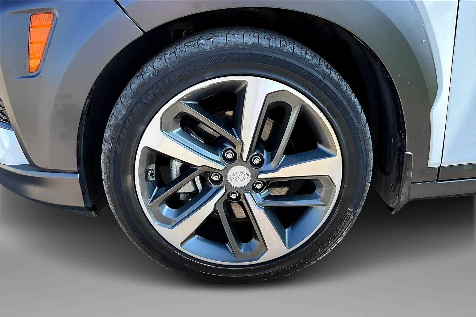 Thumbnail: 2020 Hyundai Kona - 8