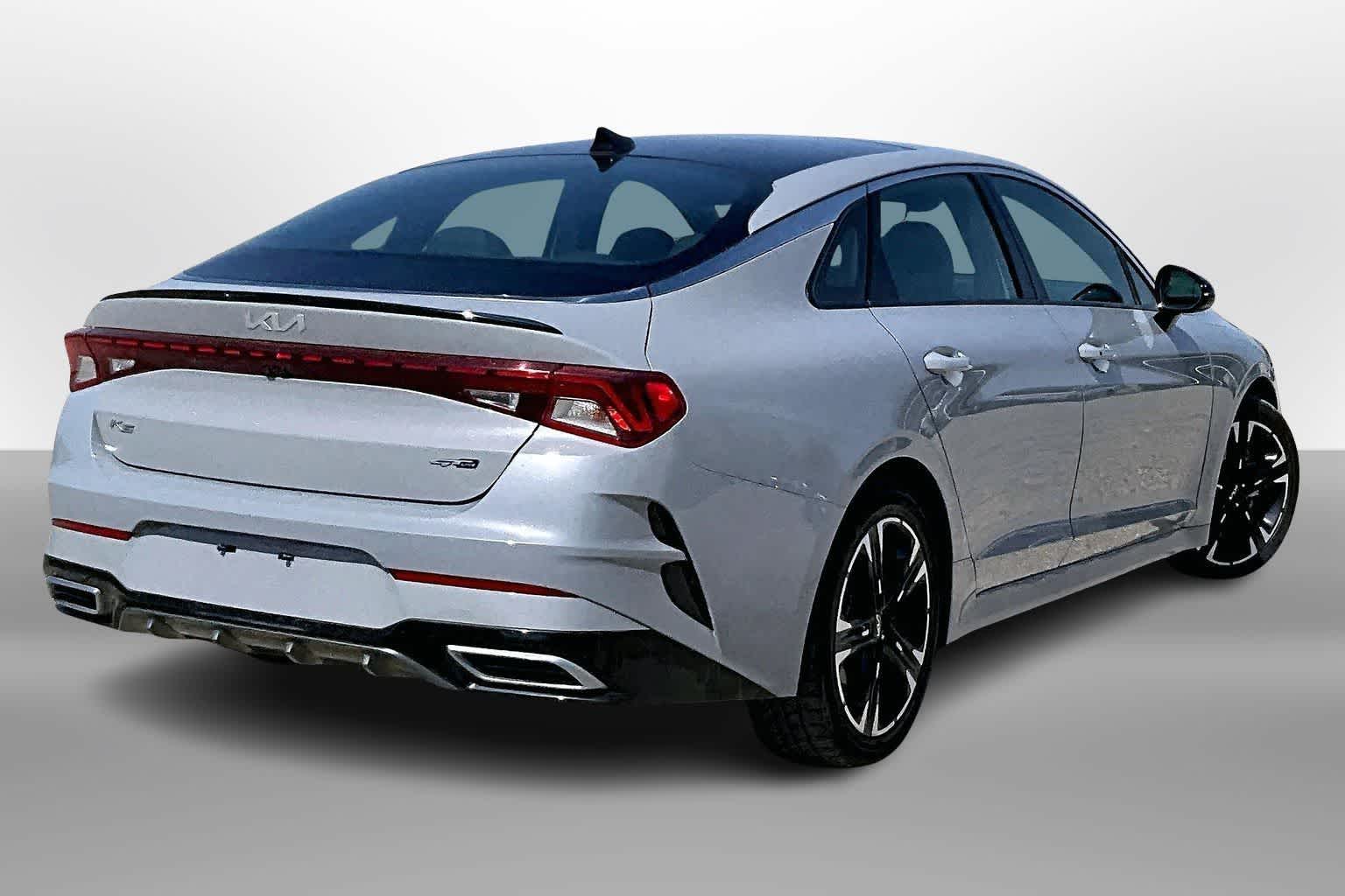 Thumbnail: 2022 Kia K5 - 2