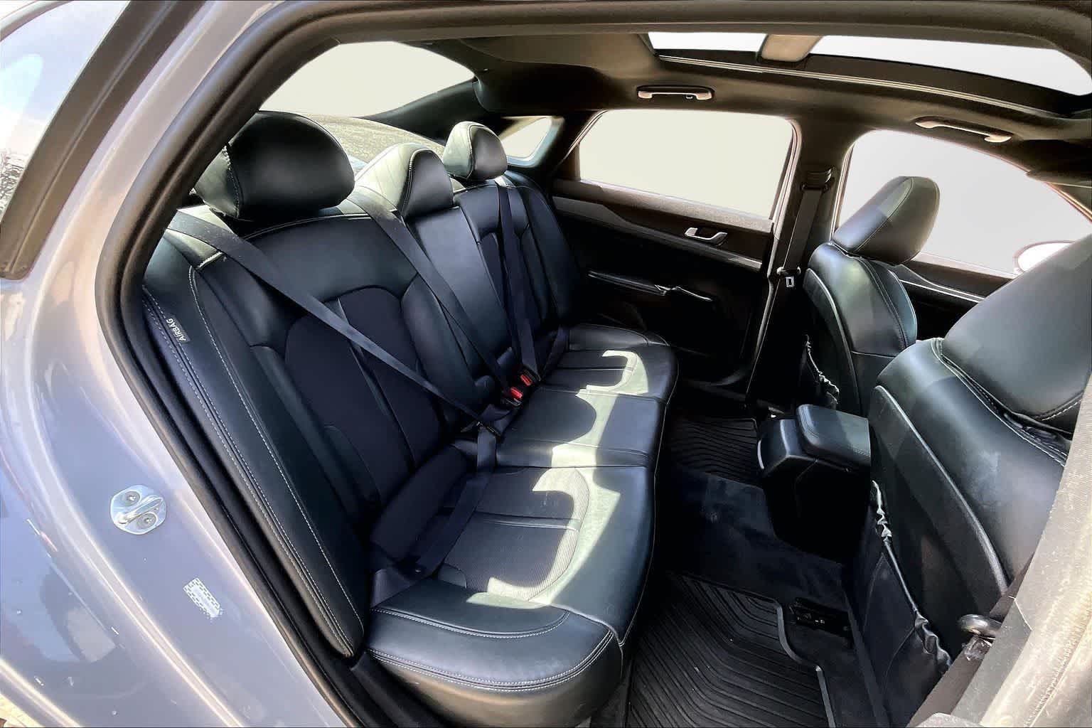 Thumbnail: 2022 Kia K5 - 25