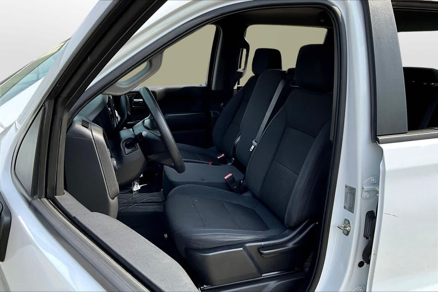 Thumbnail: 2019 Chevrolet Silverado 1500 - 26