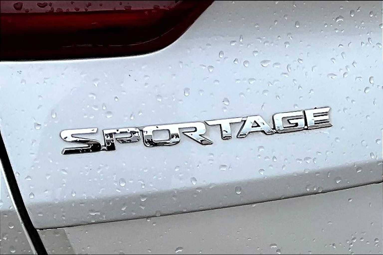 Thumbnail: 2020 Kia Sportage - 32
