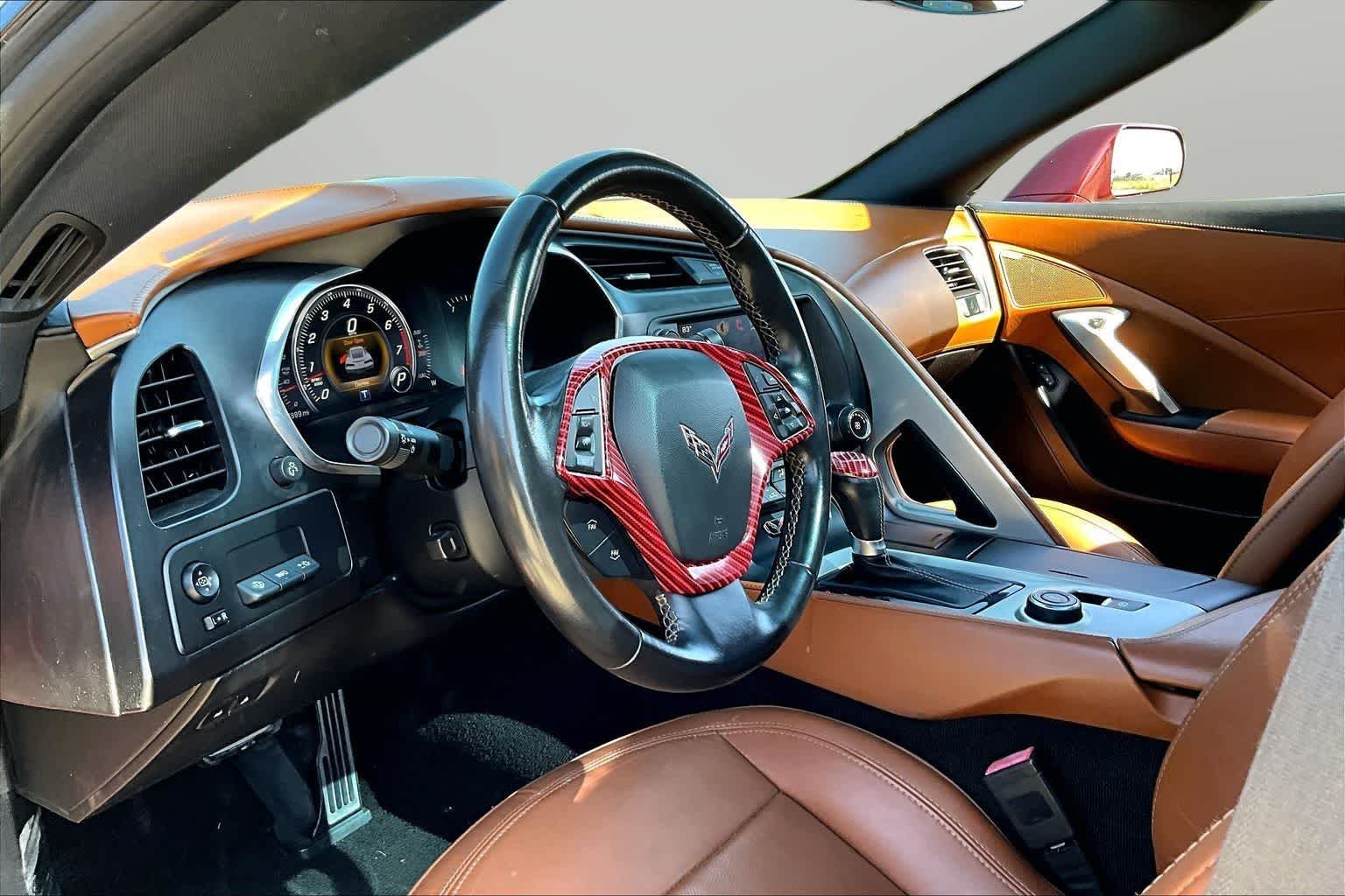 Thumbnail: 2014 Chevrolet Corvette - 10