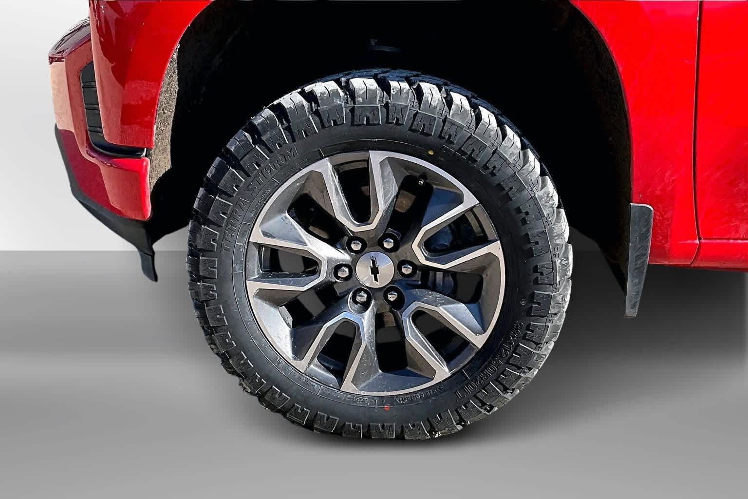 Thumbnail: 2019 Chevrolet Silverado 1500 - 8