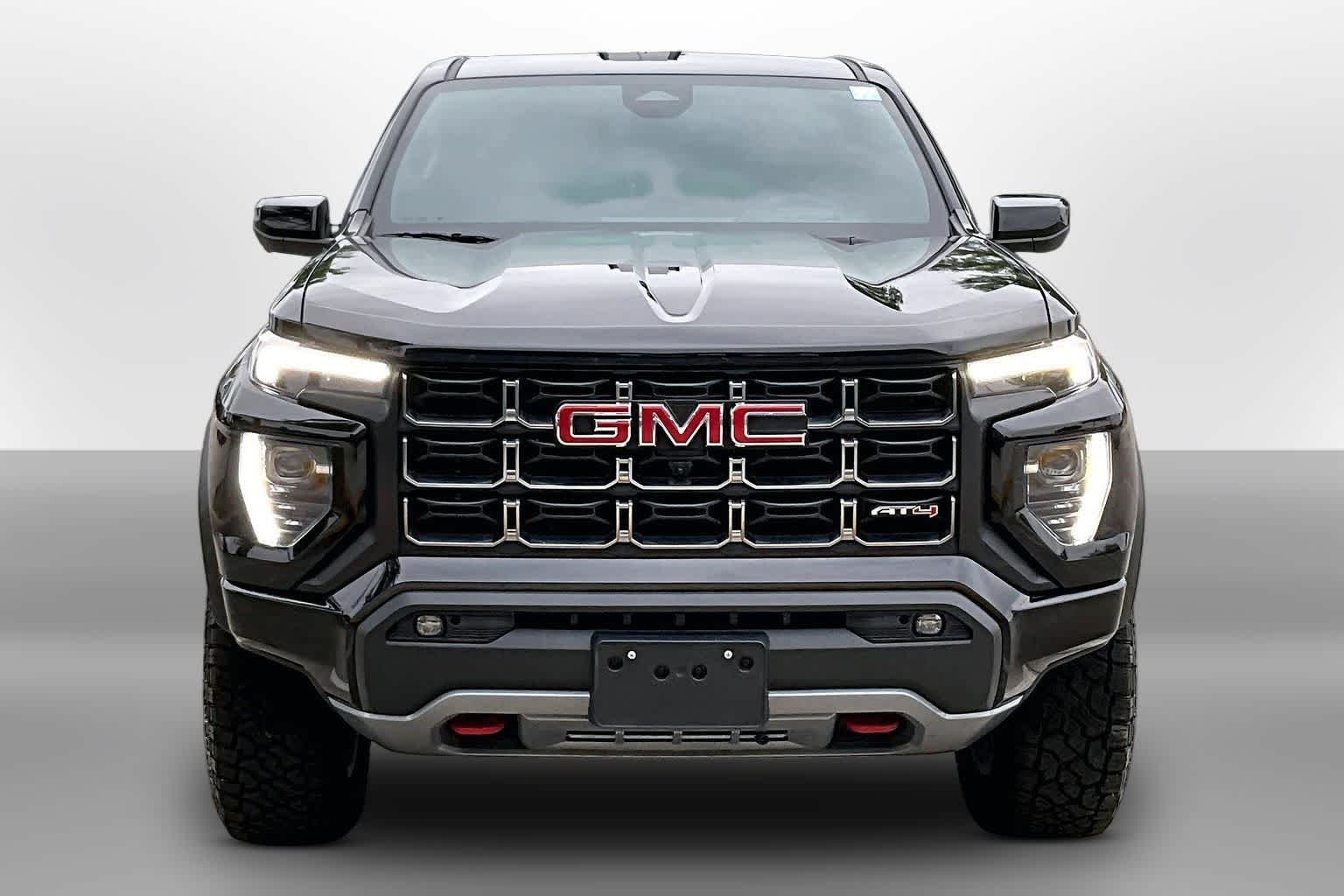 Thumbnail: 2024 GMC Canyon - 3