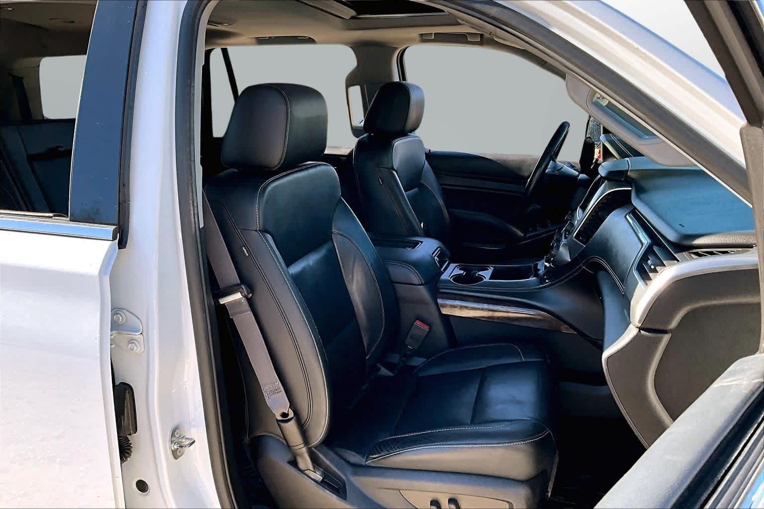 Thumbnail: 2016 Chevrolet Tahoe - 7