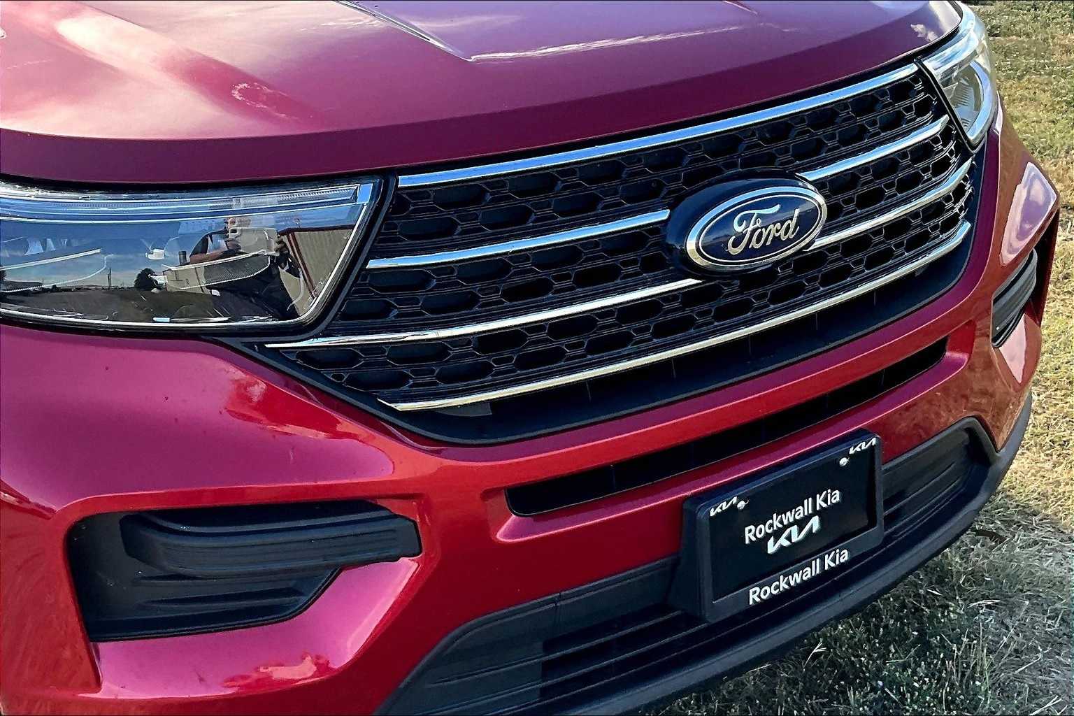 Thumbnail: 2021 Ford Explorer - 29
